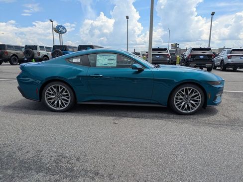 New 2026 Ford Mustang Coupe RWD image 3
