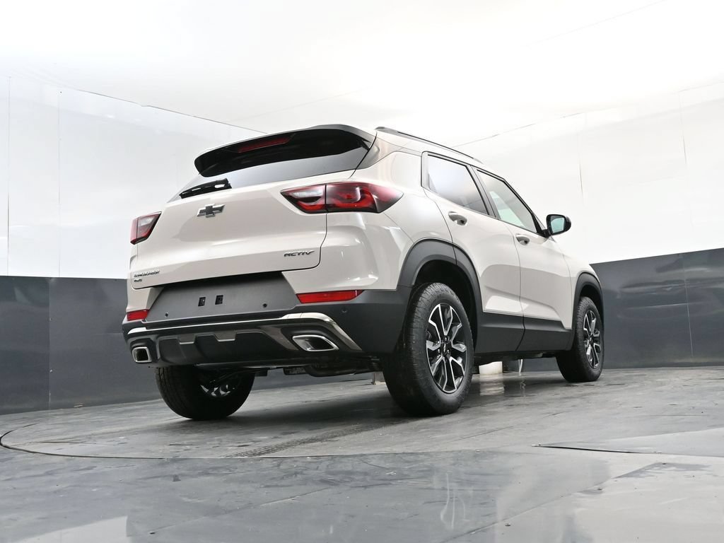 New 2026 Chevrolet TrailBlazer ACTIV w/ Driver Confidence Package AWD/4WD image 16