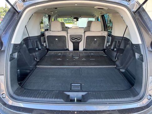 Used 2024 Honda Pilot LX image 29