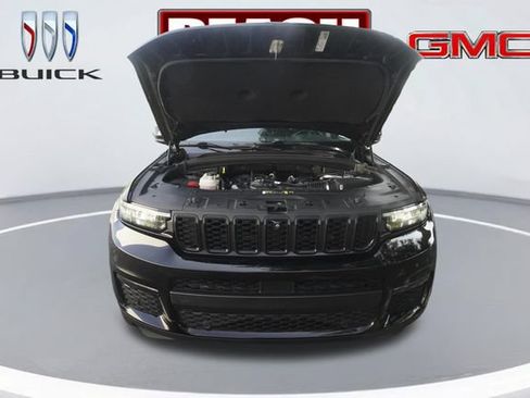 Used 2022 Jeep Grand Cherokee L Limited w/ Luxury Tech Group II AWD/4WD image 9