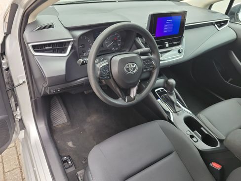 Used 2024 Toyota Corolla LE FWD image 23