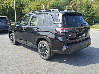 New 2025 Subaru Forester Limited video 4