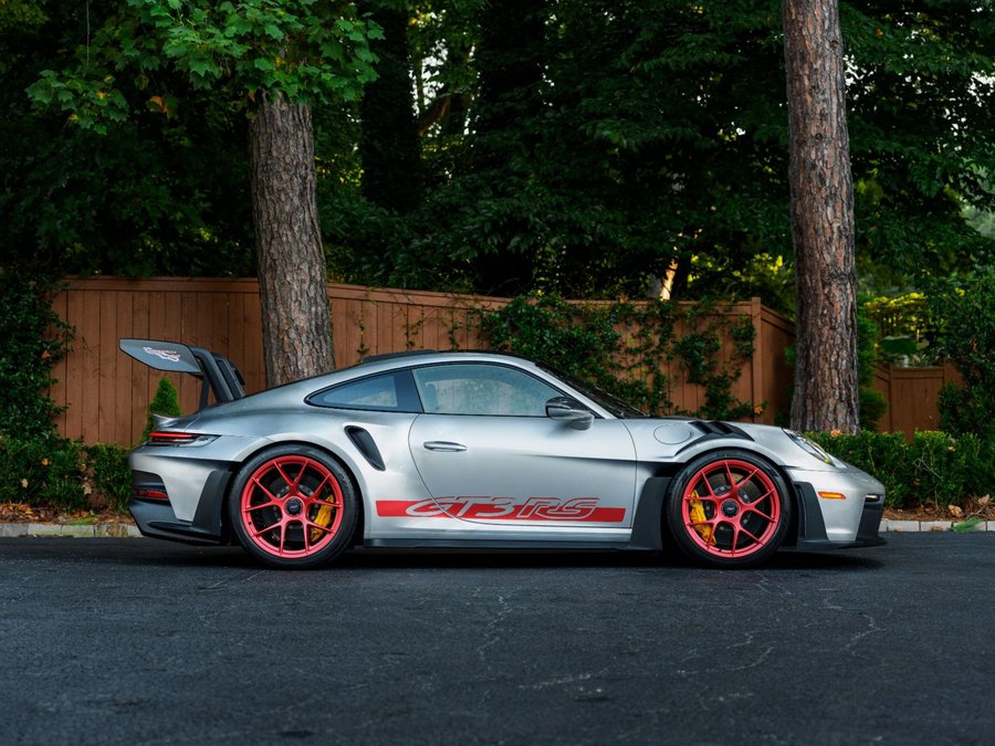 Used 2025 Porsche 911 GT3 RS RWD image 4