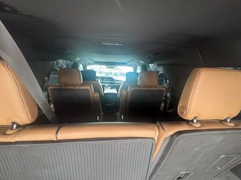 Certified 2023 Cadillac Escalade ESV Sport w/ LPO, ONYX Package image 15