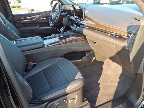 Used 2023 Cadillac Escalade Premium Luxury Platinum w/ LPO, Floor Liner Package AWD/4WD image 25