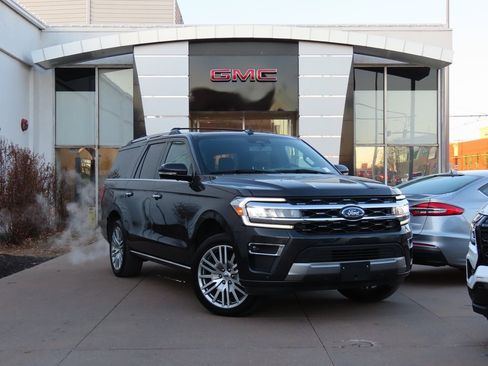 Used 2024 Ford Expedition Max Limited image 1