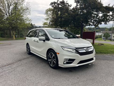 Used 2019 Honda Odyssey Elite image 1