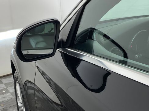 Used 2018 Mercedes-Benz GLC 300 image 24