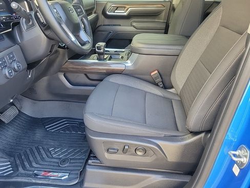 Used 2025 Chevrolet Silverado 1500 LT Trail Boss image 13