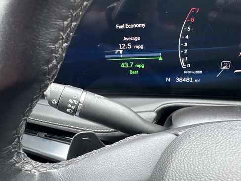 Used 2024 Cadillac XT4 Premium Luxury image 20