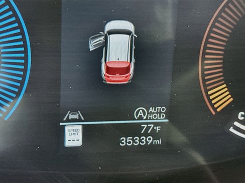 Used 2025 Hyundai Tucson SEL FWD image 19