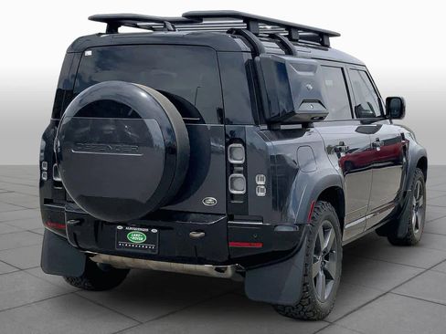 Certified 2023 Land Rover Defender 110 X-Dynamic SE AWD/4WD image 11