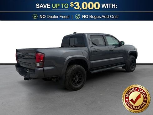 Used 2021 Toyota Tacoma SR5 w/ Technology Package AWD/4WD image 7