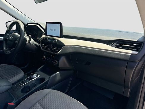 Used 2021 Ford Escape SE image 29