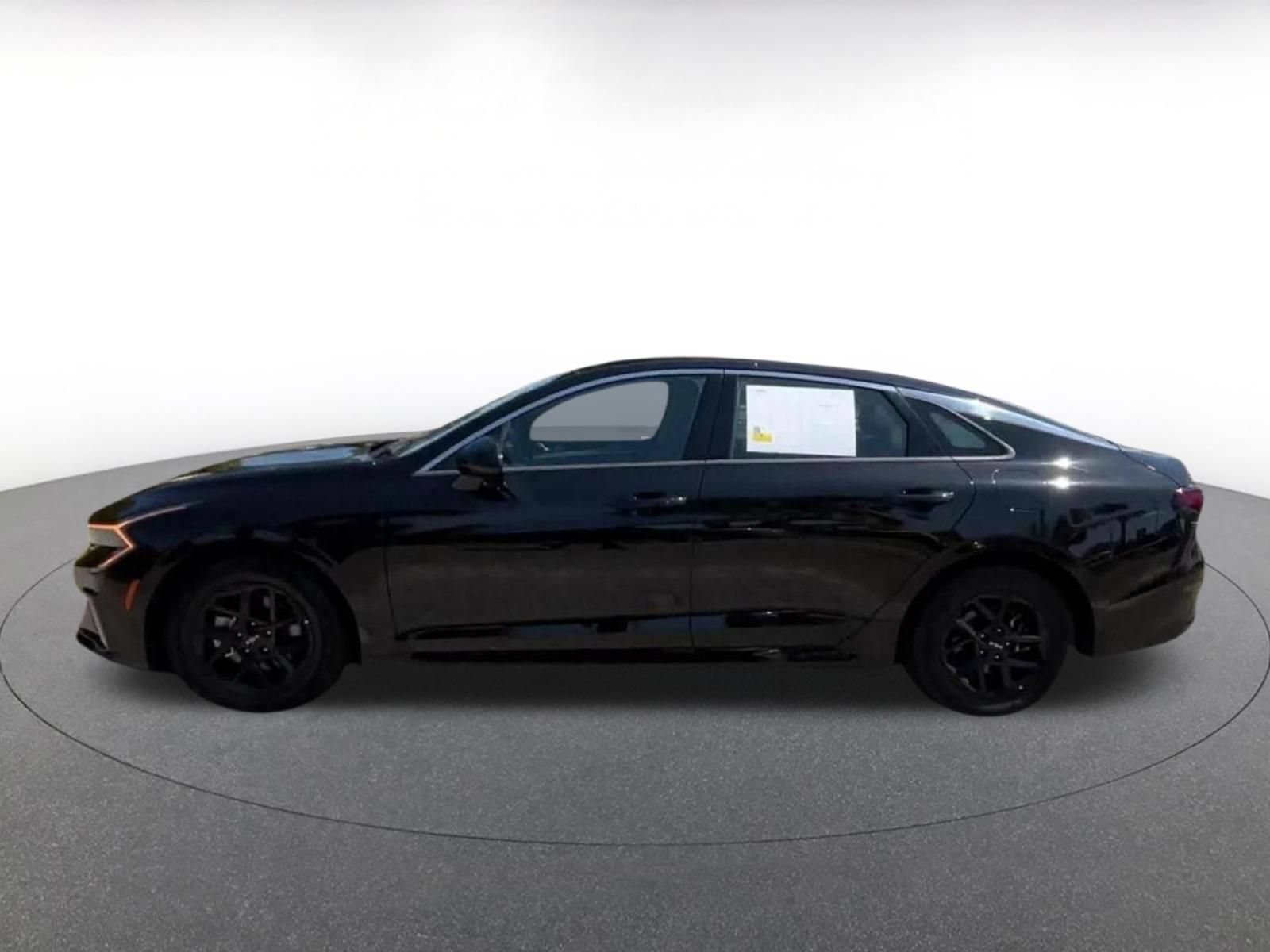 Used 2025 Kia K5 LXS FWD image 8