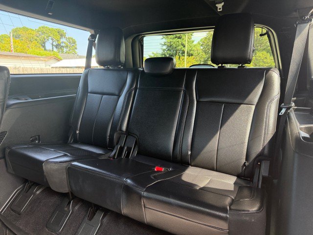 Used 2020 Ford Expedition Max XLT w/ Equipment Group 202A AWD/4WD image 15