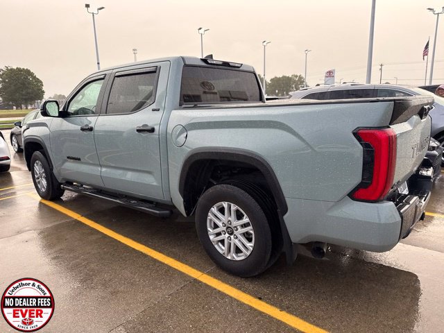 Used 2025 Toyota Tundra SR5 AWD/4WD image 5
