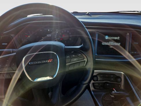 Used 2018 Dodge Challenger SXT w/ Blacktop Package image 5