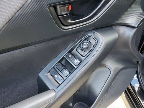 Used 2024 Subaru Crosstrek 2.0i Premium image 15