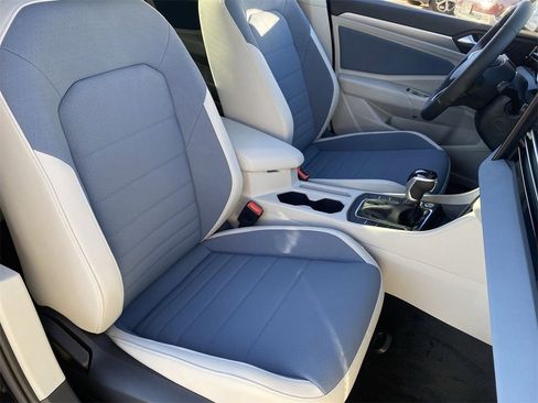 New 2026 Volkswagen Jetta SE image 7