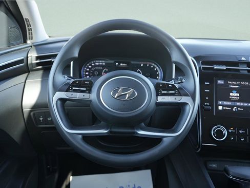Certified 2023 Hyundai Tucson SEL AWD/4WD image 17