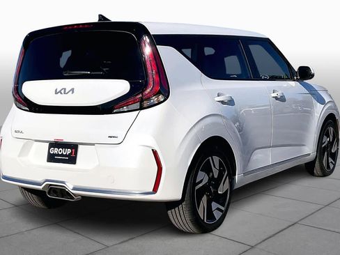 Used 2025 Kia Soul GT-Line image 11