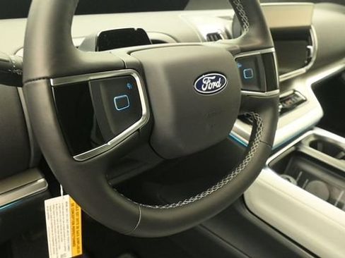 New 2027 Ford Expedition Max Platinum w/ Driver's Package AWD/4WD image 16