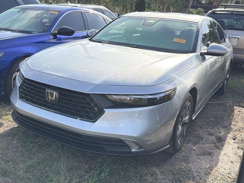 Used 2024 Honda Accord EX image 3