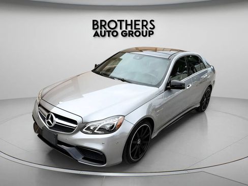 Used 2014 Mercedes-Benz E 63 AMG S-Model image 7