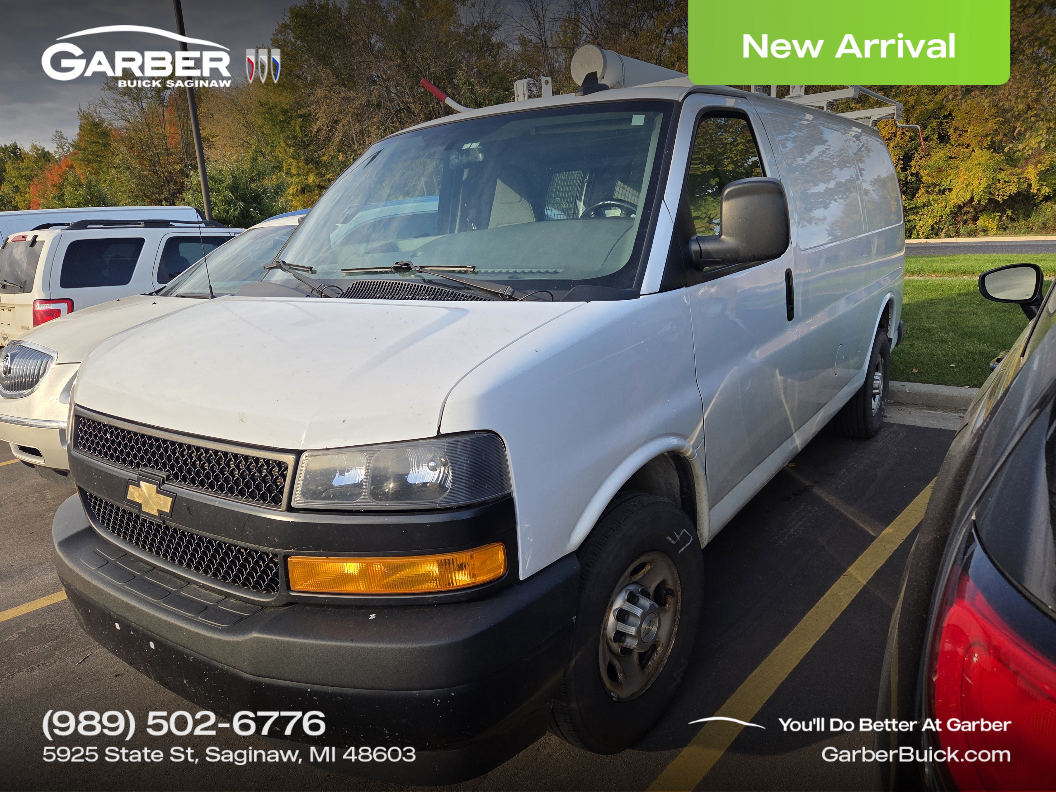 Used 2021 Chevrolet Express 2500 w/ Driver Convenience Package RWD image 1