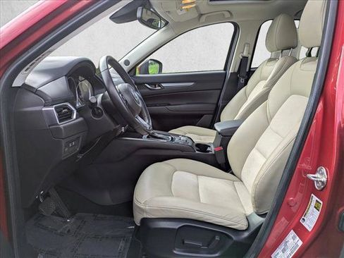 Used 2019 MAZDA CX-5 Touring image 16