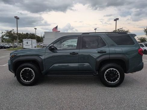 Certified 2026 Toyota 4Runner TRD Off-Road Premium AWD/4WD image 7