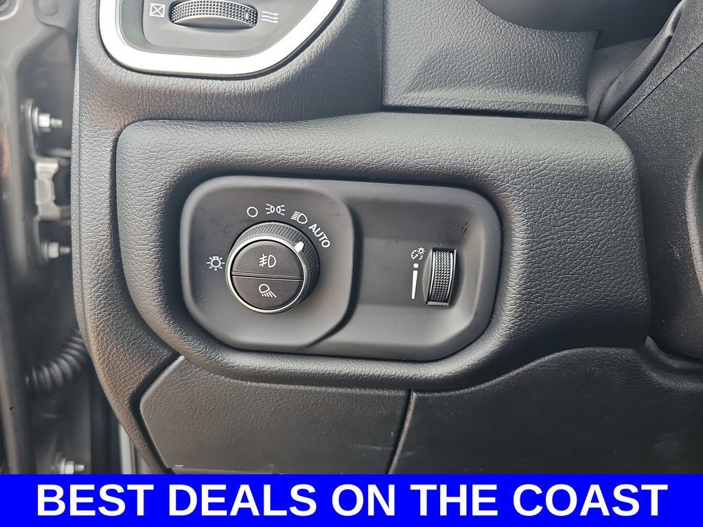 New 2027 RAM 3500 Big Horn AWD/4WD image 26