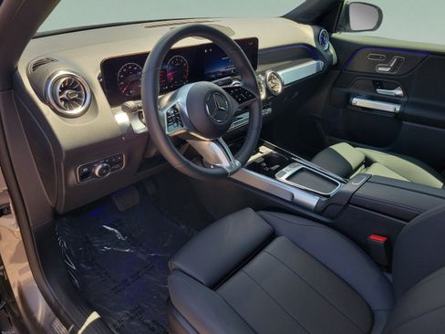 Certified 2026 Mercedes-Benz GLB 250 image 19