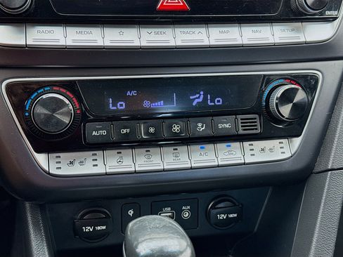 Used 2018 Hyundai Sonata Limited image 12