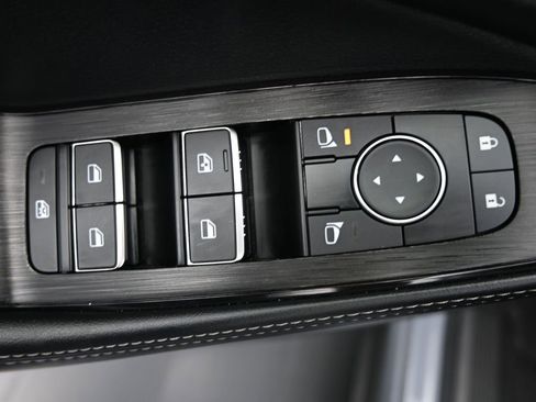 Used 2023 Nissan Rogue Platinum image 15