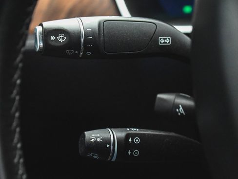 Used 2016 Tesla Model S 75D image 27