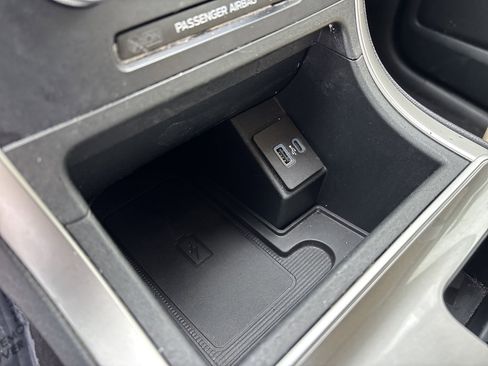 Used 2024 Ford Edge SEL w/ Convenience Package image 19