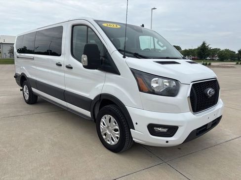 Used 2024 Ford Transit 350 XLT RWD image 31