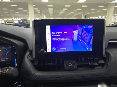 Used 2024 Toyota RAV4 SE w/ Weather Package image 16