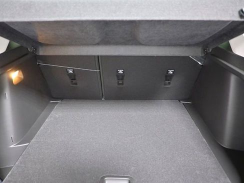 New 2026 Chevrolet Trax LT w/ Driver Confidence Package image 12