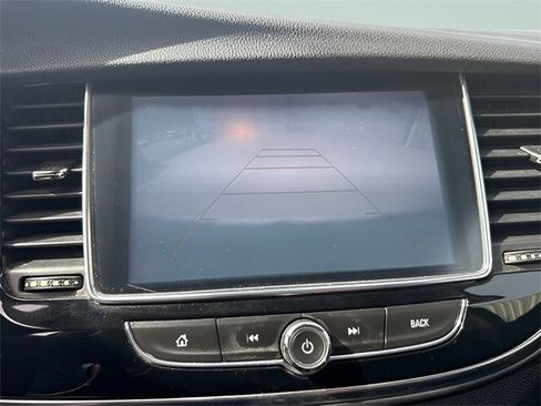 Used 2018 Buick Encore Preferred image 23