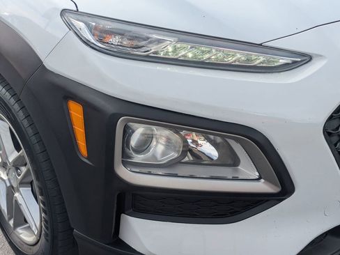 Used 2020 Hyundai Kona SE image 12