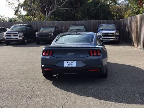 Certified 2025 Ford Mustang GT Premium image 6