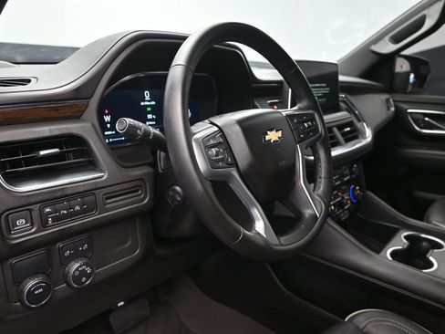 Used 2024 Chevrolet Tahoe Premier RWD image 12