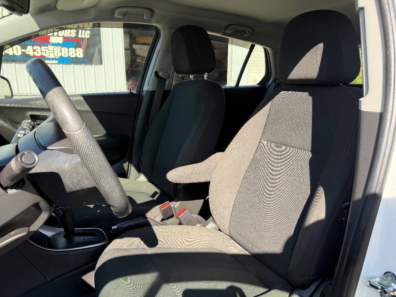 Used 2018 Chevrolet Trax LS AWD/4WD image 11