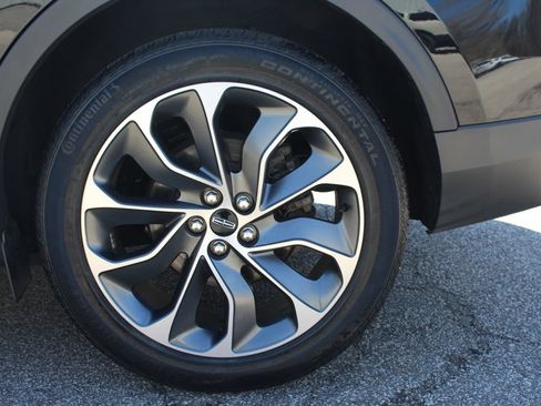 Used 2022 Lincoln Nautilus Reserve FWD image 7