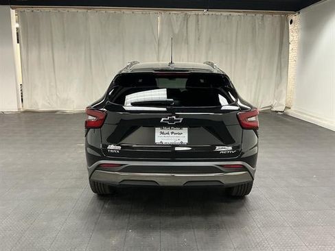 New 2026 Chevrolet Trax ACTIV w/ Driver Confidence Package FWD image 4