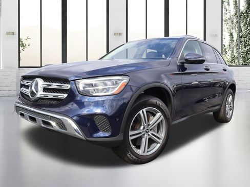 Used 2022 Mercedes-Benz GLC 300 image 1