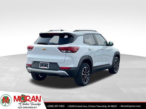 Certified 2024 Chevrolet TrailBlazer LT w/ Driver Confidence Package AWD/4WD image 5